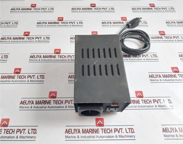 Voltage Valet Tgc500 Step Up/Step Down Transformer 50/60Hz