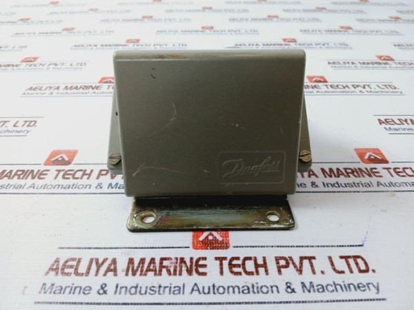 Danfoss Kps 45 Pressure Switch Type 060-3121-225 Used