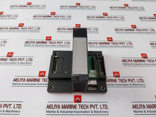 Mitsubishi A1S52B-s1 Converter Base Unit W/ A1S68Dai Output Module Used