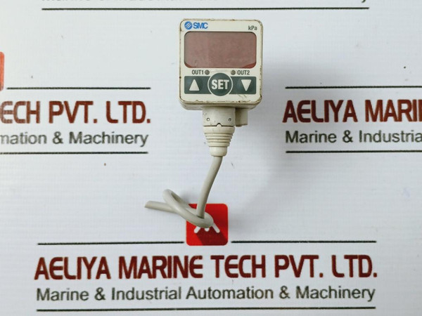 Smc Zse60F-a2-62L Digital Pressure/Vaccum Switch -100.0~100.0 Kpa - Used