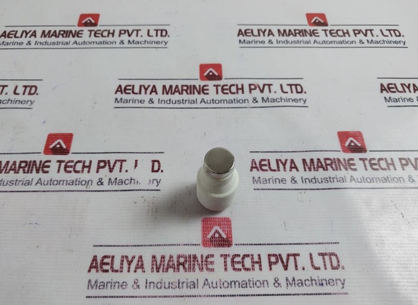 Eia Diii E33 Bottle Fuse E33 Thread Size 500V Ac