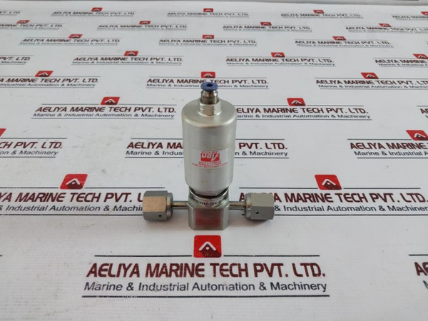 Ham-let Hm20-4Vko-gf4-300Psi Pneumatic Diaphragm Valve Pctfe-seat - Used