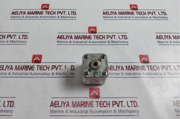 Eaton 170M3423 Square Fuse 630A 690V Iec Ir700-200Ka - Used