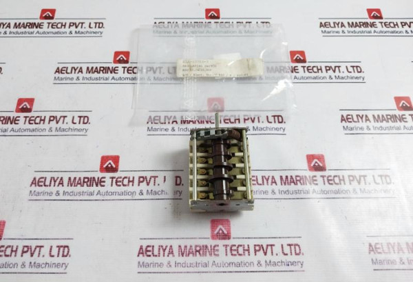 E.G.O. 521.874 Regulating Switch T150 16/500~ 25A 460V~ N1 32A 250V~ N1 - Used