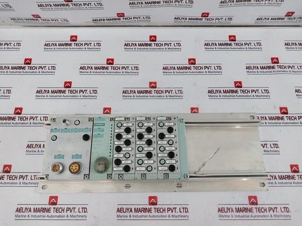 Siemens 6Es7 194-4Ga00-0Aa0 Rio Module Rack 8 Di Dc 24V