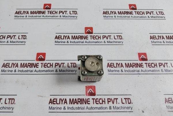 Ferraz V300053 Fuse Square Body 660-700V Ac 125A 