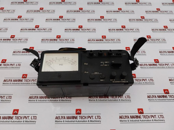 Megohmmeter F4102/2-1M - 0-2000 MΩ ~220V - Used