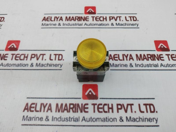 Teknic 2 Lhlr Illuminated Led Pushbutton Yellow 240 Ac - Used