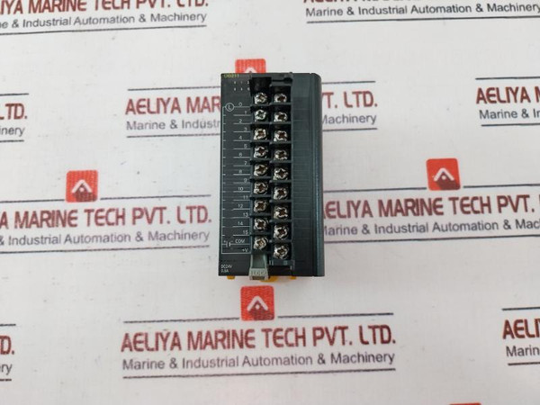 Omron Cj1W-od211 Output Unit Dc24V 0.5A 0D-507-18P/Od-507-18P