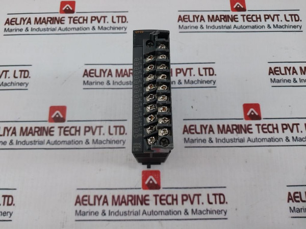 Mitsubishi Electric Qy22 Plc Q Series Output Module 100-240Vac 0.6A