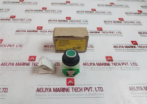 Square D 9001Skr1Gh5 Green Pushbutton With Contact Block 9001Ka2 Ser K - New