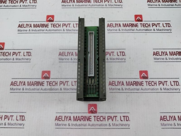 Siemens Simatic S7 6Es7 322-1Bl00-0Aa0 Digital Output Module Series  - Used