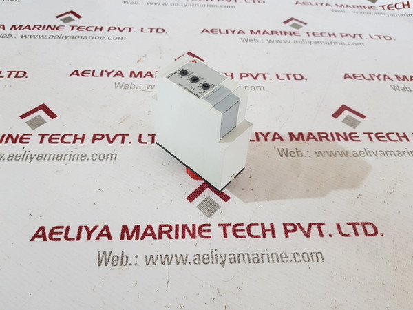 Carlo gavazzi pmc01d230 multifunction timer ip20 - Used