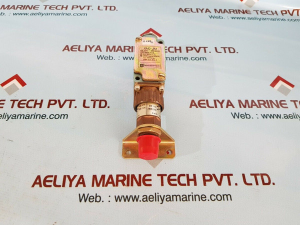 Telemecanique xm2-jm pnematic valve iec 337-1 nfc63140 10a 500v~