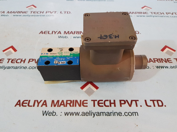 Eaton vickers dg4v-3s-63fl-m-x1-h4-60 solenoid operated directional valve - New
