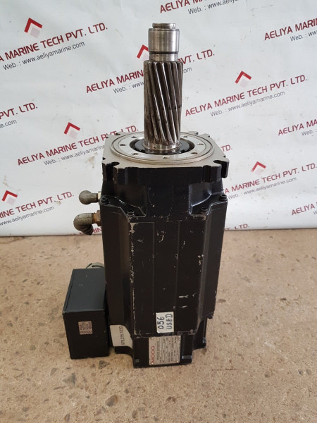 Moog w-2-p6-040-00-17-38 brushless servomotor