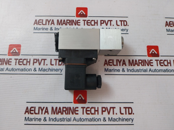 Danfoss Mbc 5100 Pressure Switch Control 061B100266