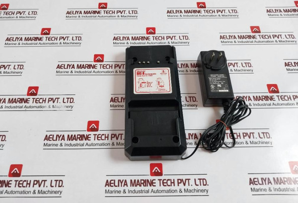 Pelican 3753-303-110 Rechargeable Fast Charger Base Ac/Dc Adapter 12V 2A - Used