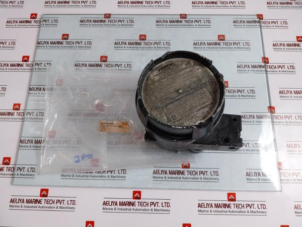 Fisher Controls 3590St Electro-pneumatic Control Positioner Valve 83 H