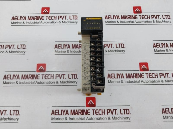 Omron Cqm1-oc222 Output Unit Module 16 Point 250V Ac T4A 960Va/U 06101001