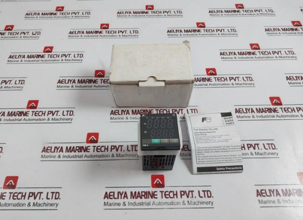 Fuji Pxr4Tcy1-1Vm70 Temperature Controller 100-240Vac, 2010-05, A0F7222C