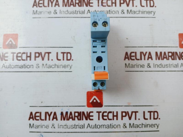 Lot Of 8X Paramount S2-d Plug In Relay Socket