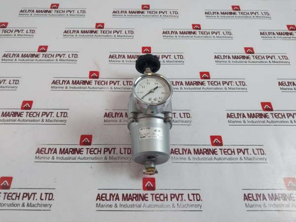 Smc Iw215-02Bg Filter Regulator Pressure Range: 0 To 0.7 Mpa