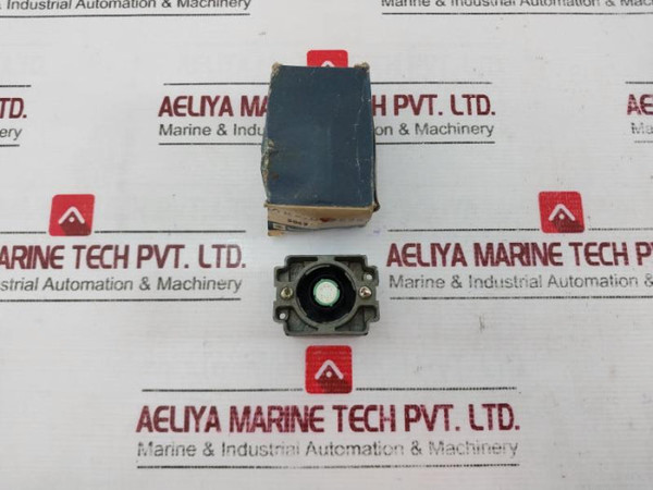 Telemecanique Xb2-bv6.24 Body For Pilot Light 120V Xb2.Bv7528