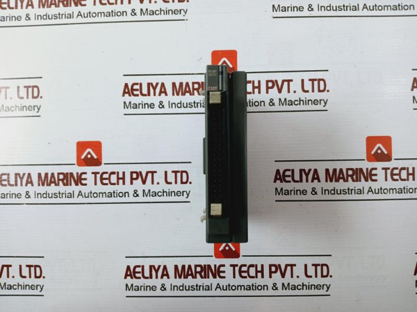 Keyence Kz-c32T 32-points Transistor Output Unit 55Ma 3116209 477-h-c02-01