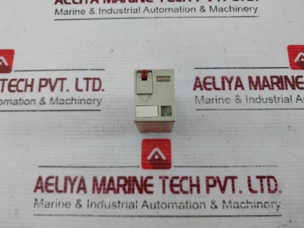 Magnecraft 782Xdx2M4L General Purpose Ice Cube Relay 1/3Hp 120Vac - Used