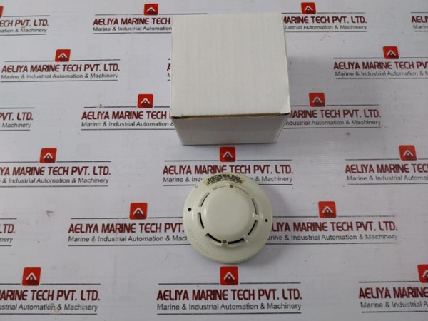 Hochiki Slr-e3Nm Conventional Photoelectric Smoke Detector Gb2281619 En54-7 - Used