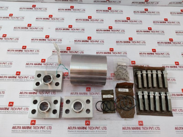 Gilmore 27024 W.P. 5K Pat. 6318400 1-1/2'' Shuttle Valve 1900500-11 - Used