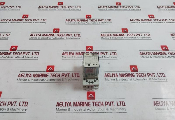 Lot Of 5X Allen-bradley 700-ha33Z24 Ser D Gp Tube Base Relay 24Vdc 10A 1Hp 240Vac