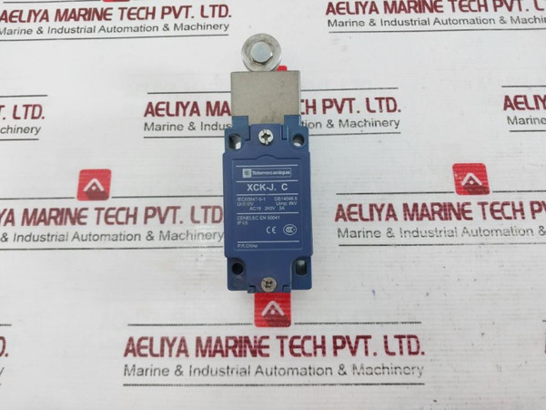 Telemecanique Xck-j.C Limit Switch Ac15 240V 3A Iec60947-5-1 Ip 66 - New