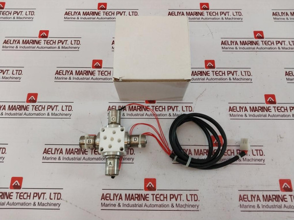 Parker 018-0186-900 Multichannel Inert Ptfe Manifold Valve Vac-20 Psig - Used