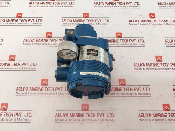 Azbil Avp303-fsd4A Smart Valve Positioner Ip66 140-700Kpa 20Ma, 32Vdc - Used