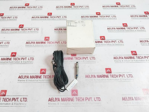 Telemecanique Xs2M08Pc410L1 Inductive Proximity Sensor 12-24V Dc 200Ma 2,5Mm