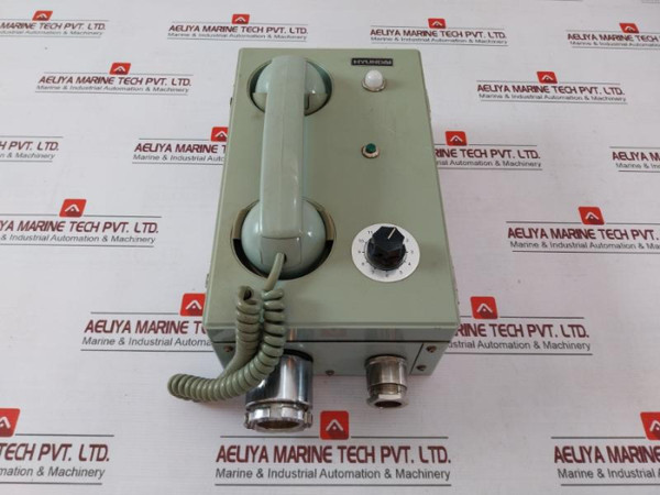 Hyundai Hcw-300A Wall-mounted Marine Wall Type Telephone Pabx In4002 Rev B - Used