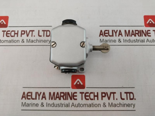 Stockel Gwu1R Position Switch Bernstein Limit Steel Housing 500Vac 6A - Used
