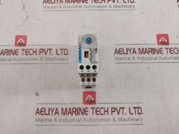 Crouzet Tk2R1 Relay Timer 88865265 24Vdc 24-240Vac 50-60Hz 8A/250V 0,08S-160S - Used