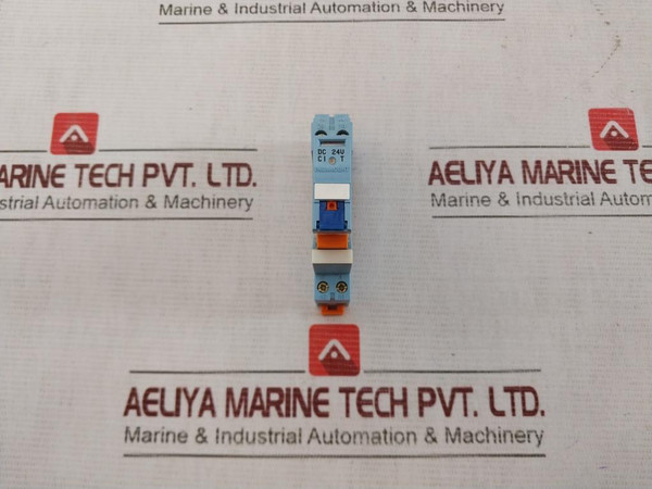 Paramount P2-fpzi Relay With Base 6A 30V Dc-1 7A/250Vac Dc 24V - Used