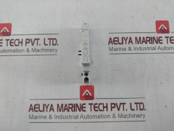 Siemens 5Sw3300 Auxiliary Current Switch 11 2416 1A-220V As - Used