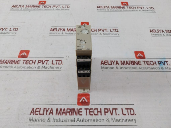 Omron H3Dk-s2 Solid-state Timer 250V Ac 30V Dc 5A 0.1S-1200H 50/60Hz 6.6Va - Used