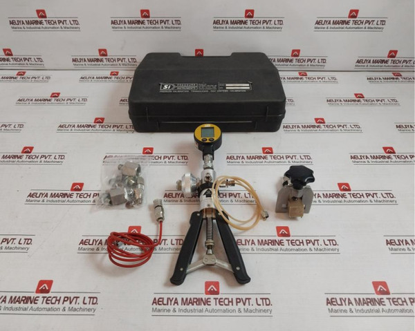 Si Pressure Tp1-40 Hand Held Test Pump Pressure Calibrator Set 1S-tp1-40 600 Psi - Used