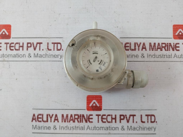 Huba Control 604.9000000 Differential Pressure Switch 0.2–3 Mbar Ip54 Max 75Mbar - Used