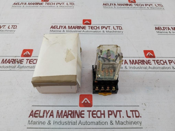 Omron Mk3P Power Relay 100/110Vac 250V 7.5A Pf113A - New