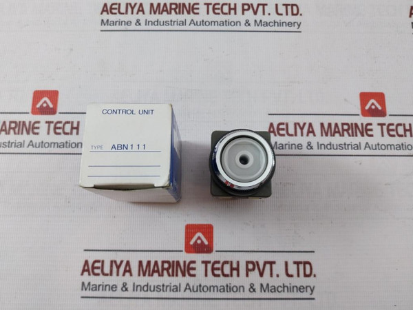 Idec Abn111 Control Unit 600V Ac125V 5A 13911N