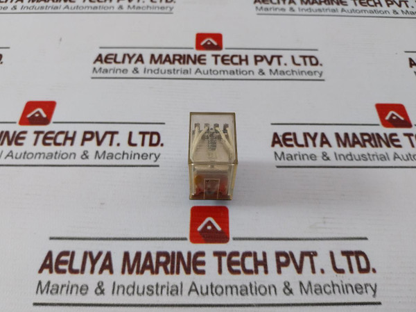 Omron My4 D Miniature Power Relay 5A 240V-ac1 5A 28V-dc1 24Vdc Oc3