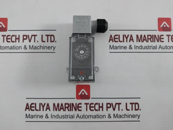 Kromschroder Dg110Vc1-6W Gas Pressure Switch Ip54 30-110 Mbar