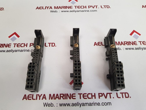 Lot Of 4X Siemens 6Es7 193-4Cb30-0Aa0 Terminal Module Tm-e15C24-01